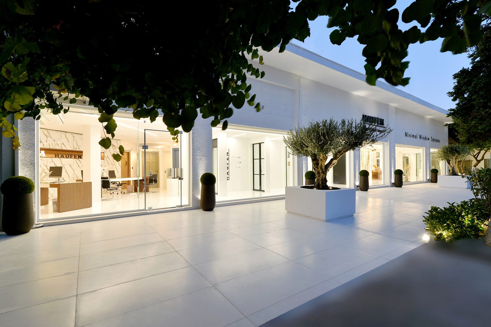 Showroom Αθηνών 3